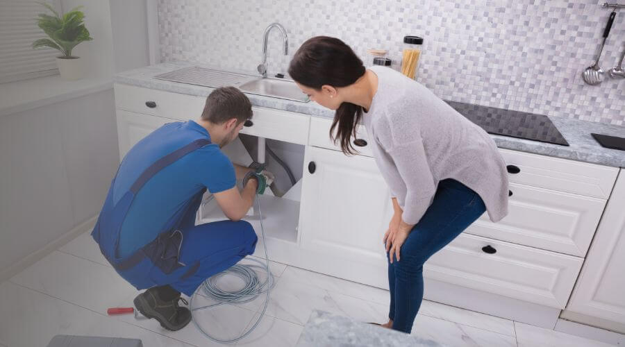 Expert burst pipe repair services in Morrilton, AR